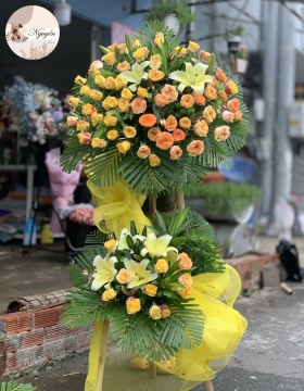 lẵng hoa khai trương 2 tầng tone cam,vàng