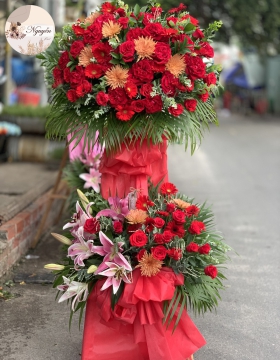 hoa chuc mừng 2 tầng