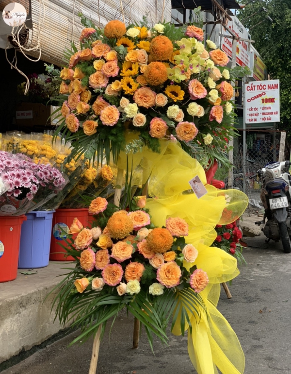 lẵng hoa khai trương 2 tầng tone cam