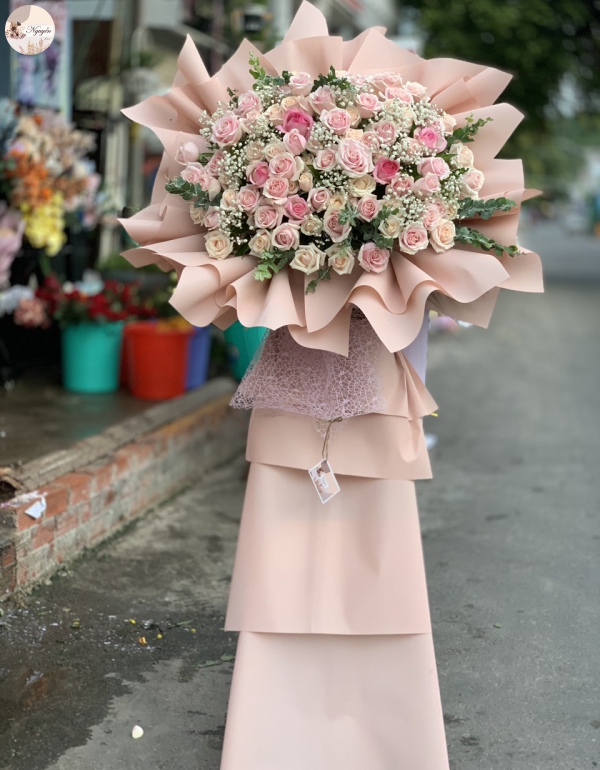 lẵng hoa khai trương tone hồng sang trọng