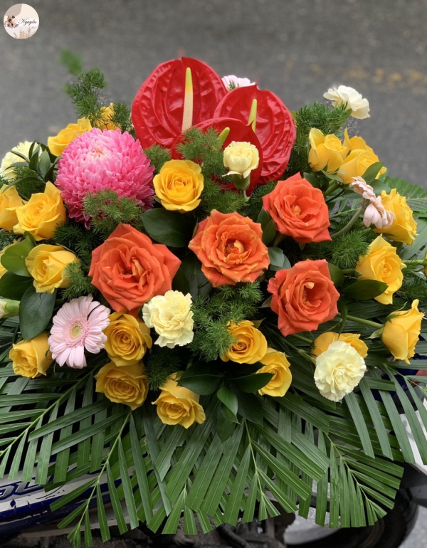 HOA ĐỂ BÀN HỘI NGHỊ